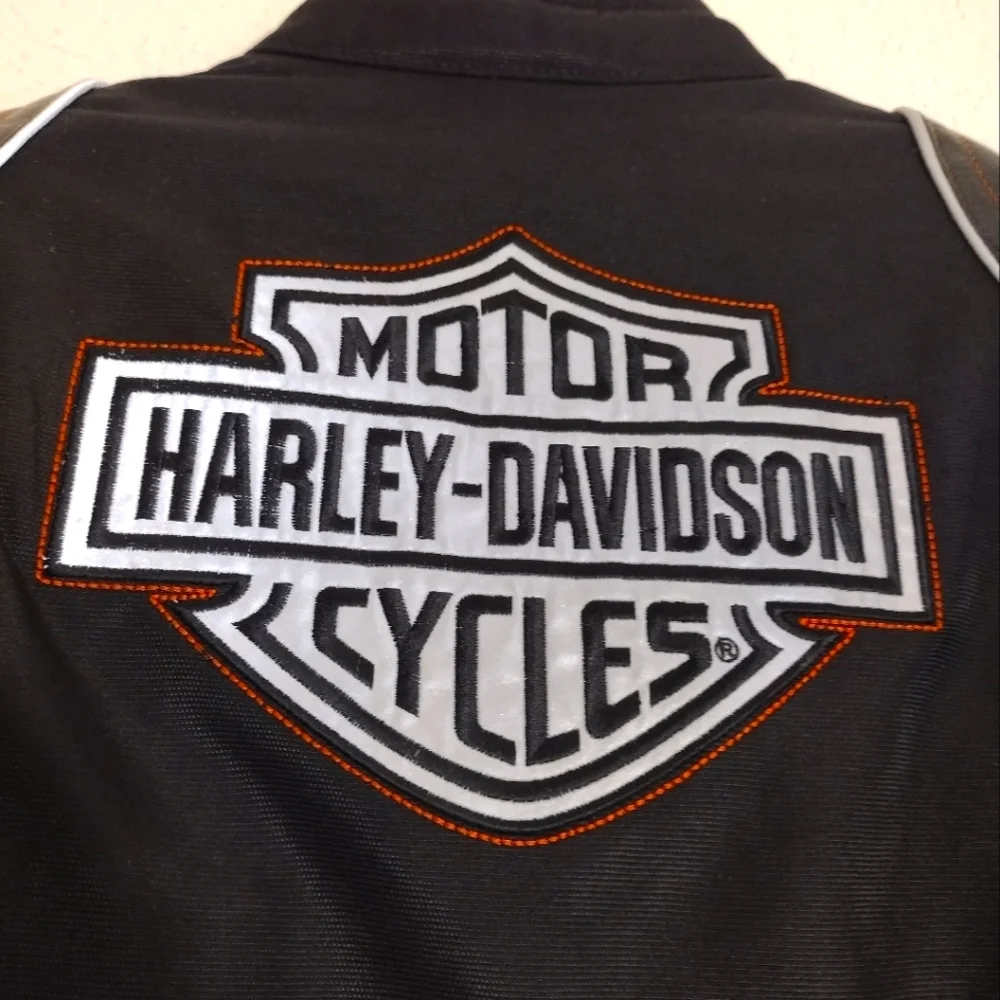 Harley-Davidson® Women's Triple Vent System Waterproof Textile Riding Jacket - Picture 13 of 16